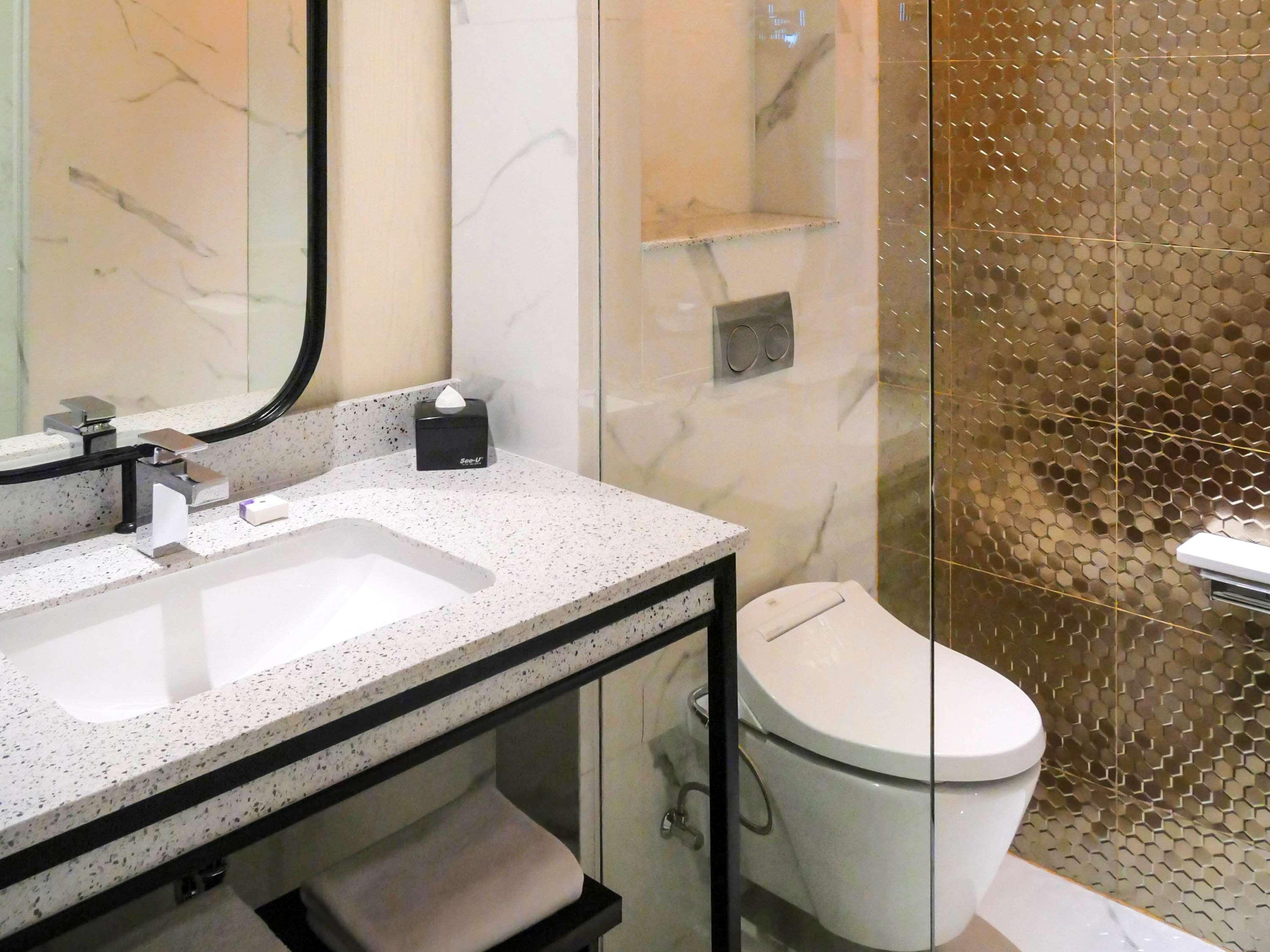 Movenpick Surabaya City Bilik gambar
