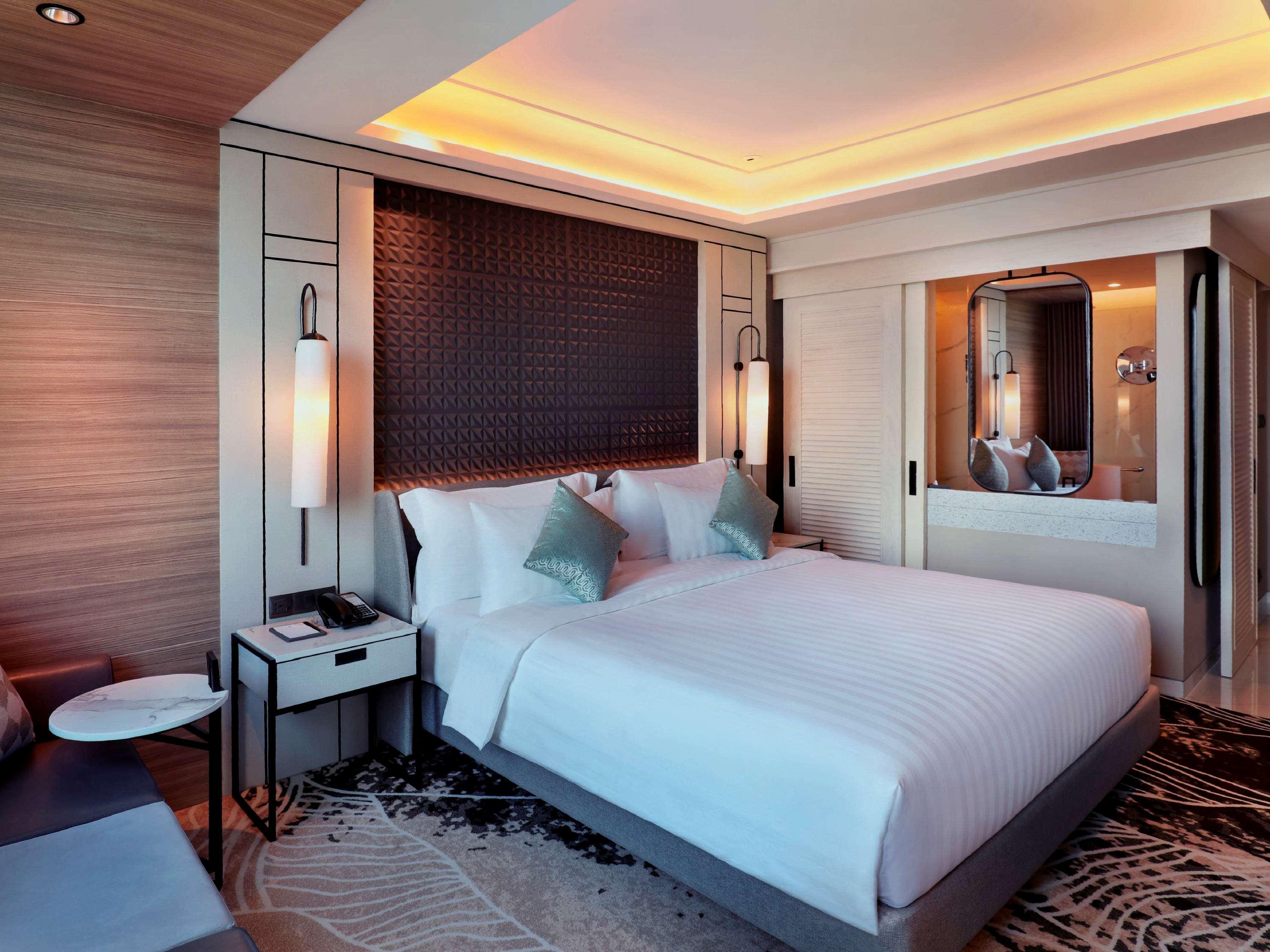 Movenpick Surabaya City Bilik gambar
