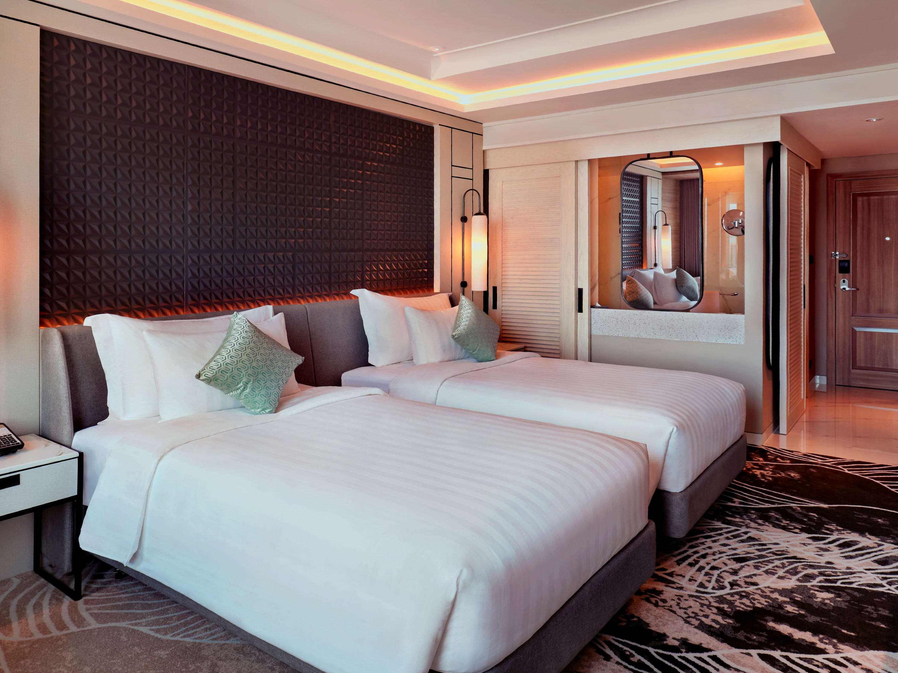 Movenpick Surabaya City Bilik gambar