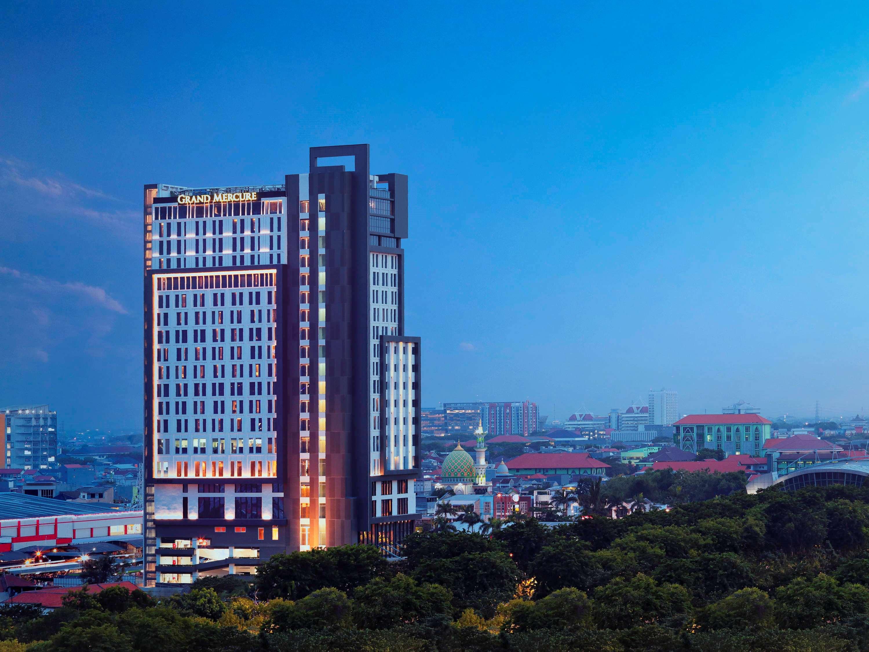 Movenpick Surabaya City Luaran gambar