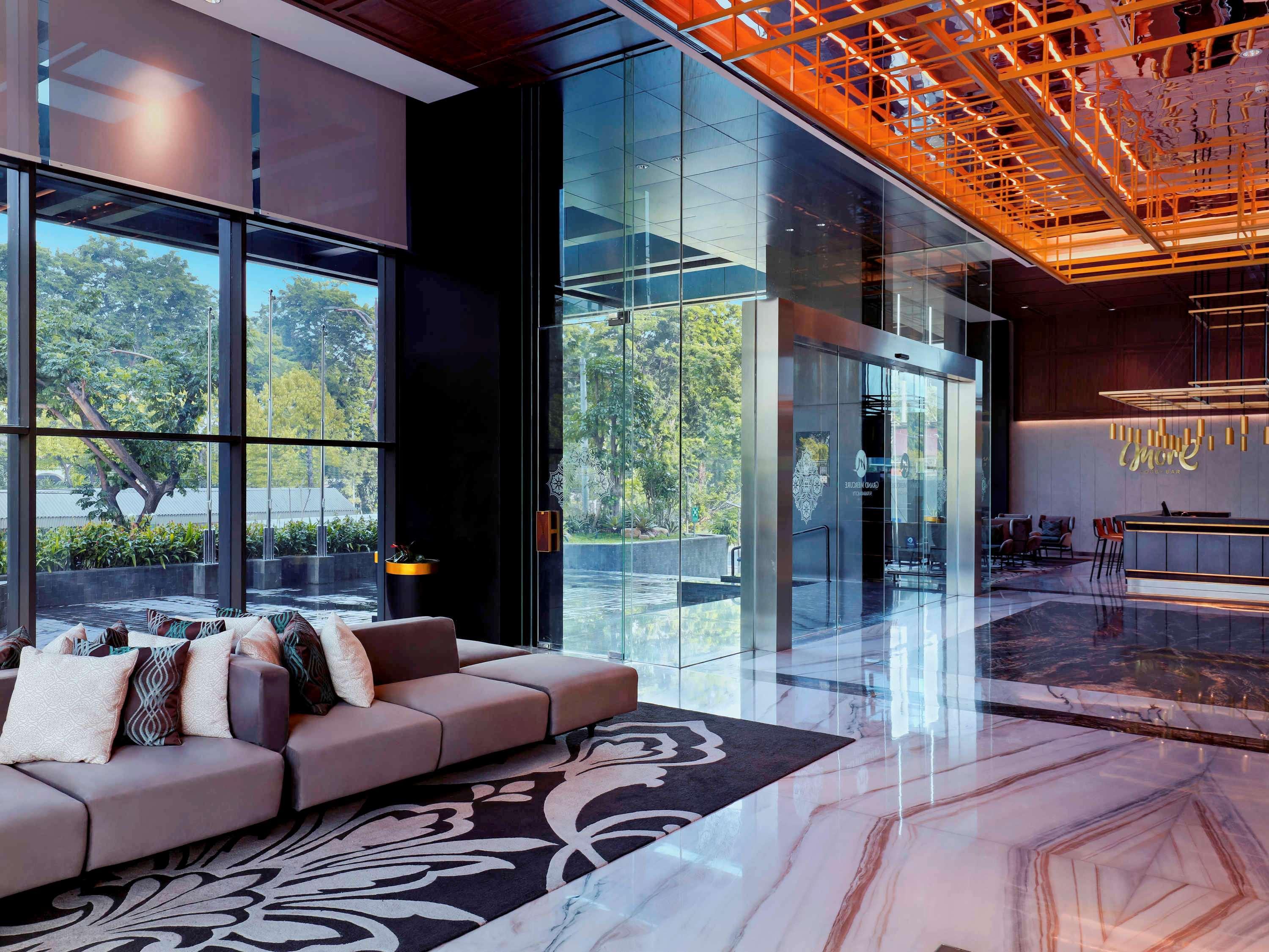 Movenpick Surabaya City Luaran gambar