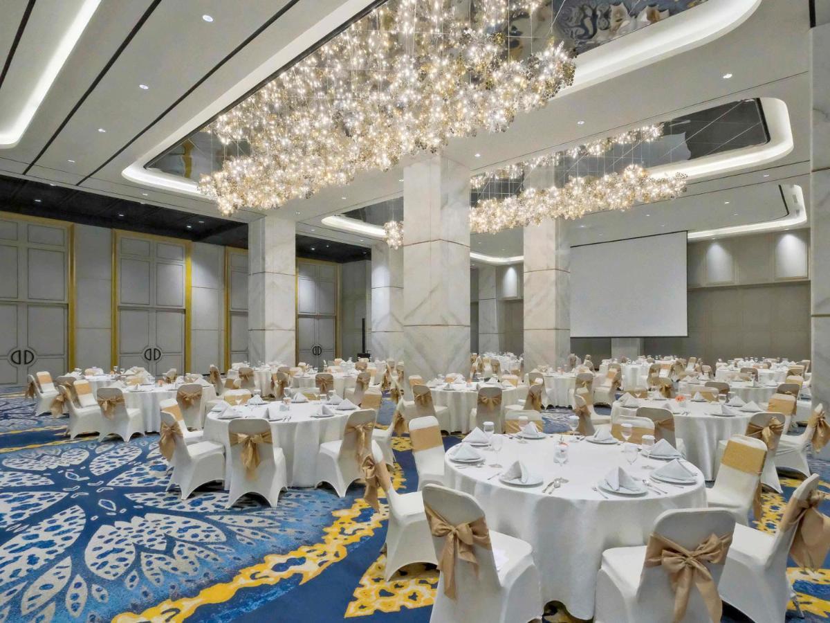 Movenpick Surabaya City Luaran gambar