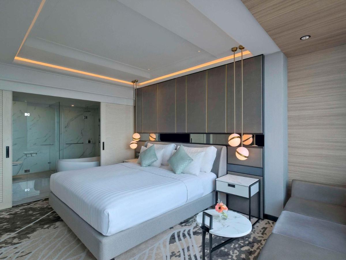 Movenpick Surabaya City Luaran gambar