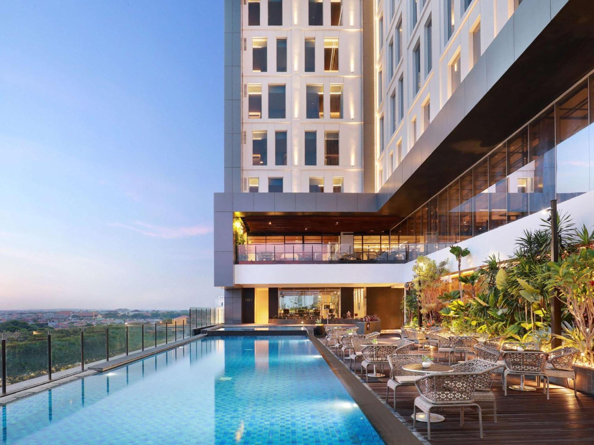 Movenpick Surabaya City Luaran gambar