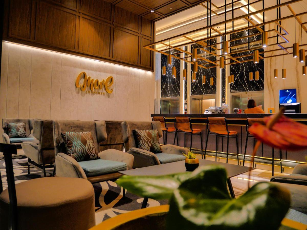 Movenpick Surabaya City Luaran gambar